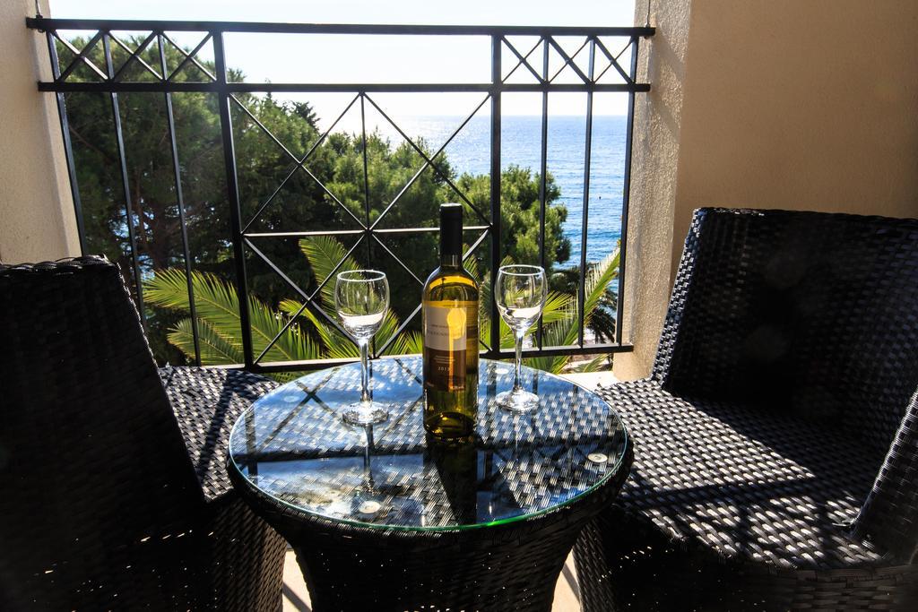 Luxbeachfront Petrovac Eksteriør bilde